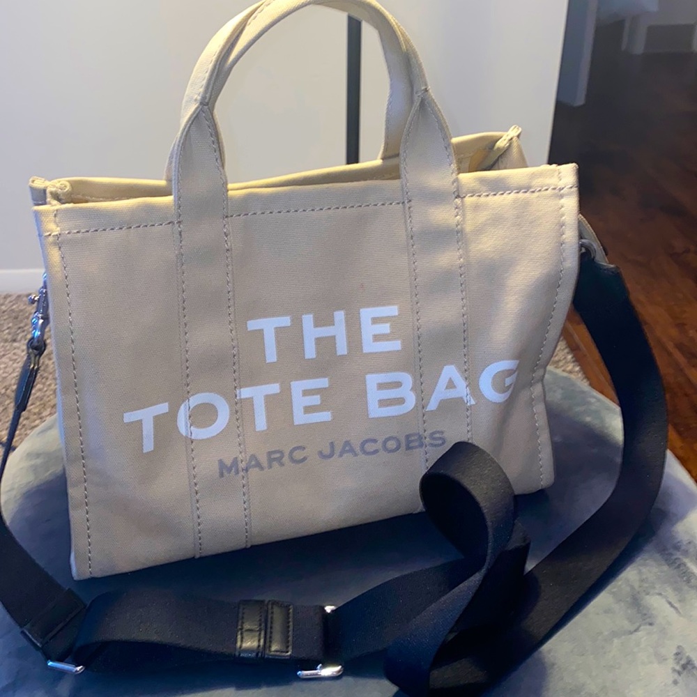 MARC JACOB TOTE BAG